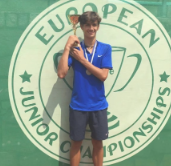 手在梅里达 手在梅里达